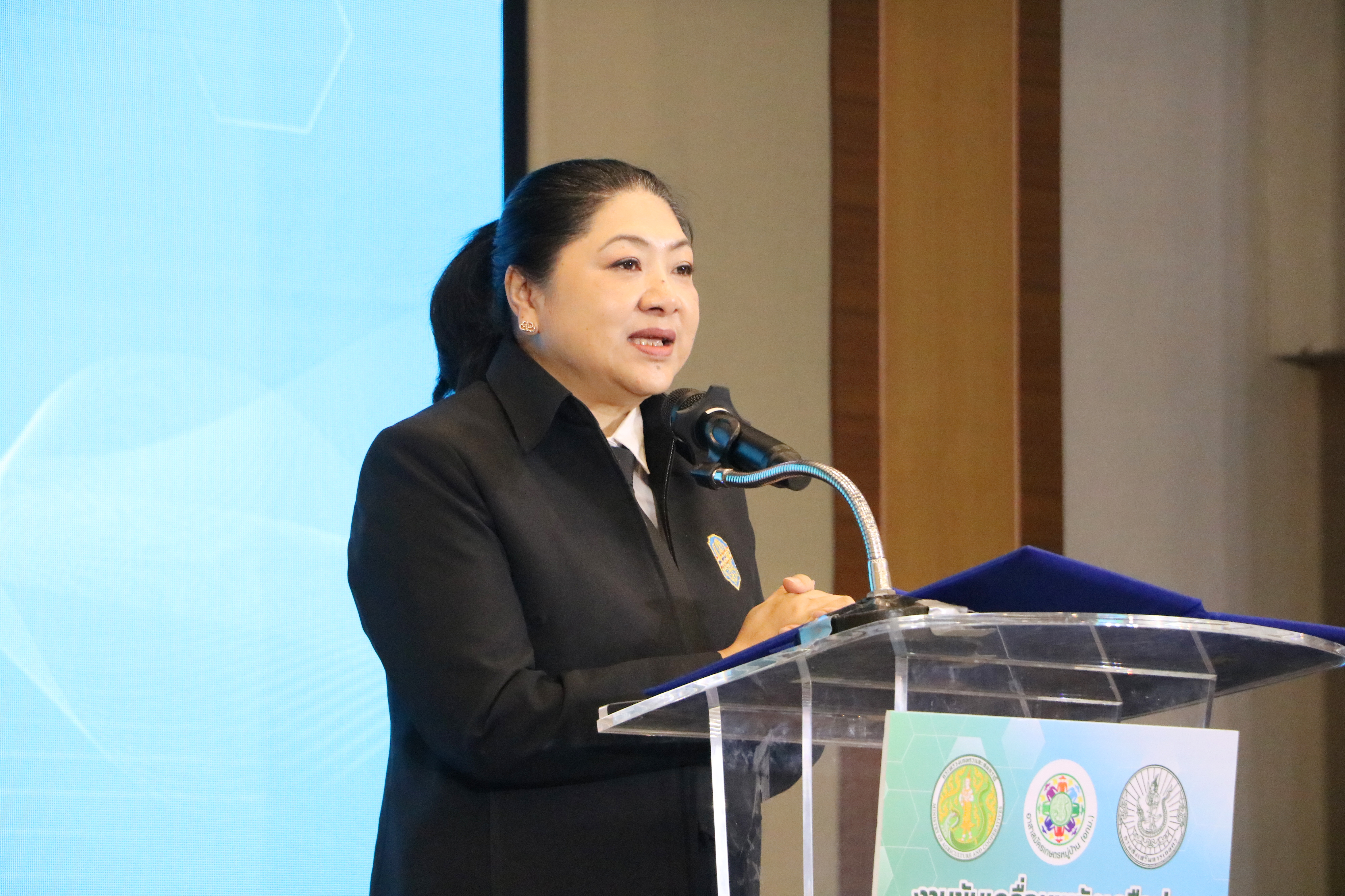 title - ผู้ตรวจราชการกรม ร่วมพิธีเปิดงานขับเคลื่อนพลังเครือข่ายอาสาสมัครเกษตรหมู่บ้าน ณ โรงแรมเอเชียแอร์พอร์ท ปทุมธานี